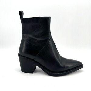 Seychelles Sleek Black Leather Heeled Boots